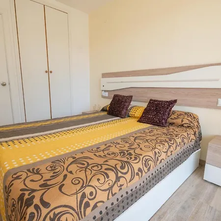 2bd-piscina-playa-port Aventura2 Salou
